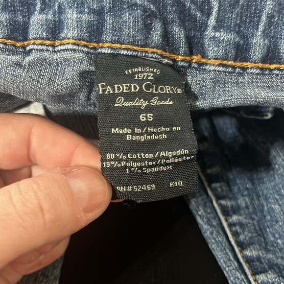Girls Size 6s Faded Glory wide leg jeans - Picture 2 of 5